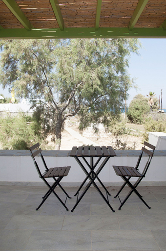 Others 5, Seaside Paros Naousa, South Aegean