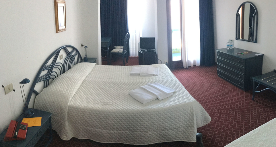 Bedroom, Hotel Friuli, Gorizia