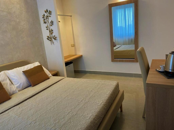 Bedroom 3, Marchese d'Altavilla, Vibo Valentia