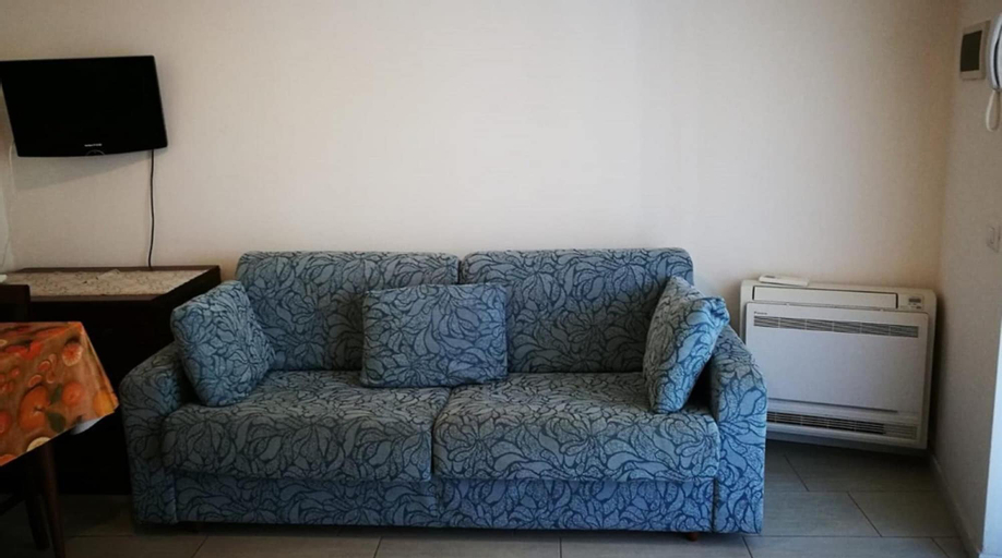 Others 5, Residence Baia La Ruota, Imperia