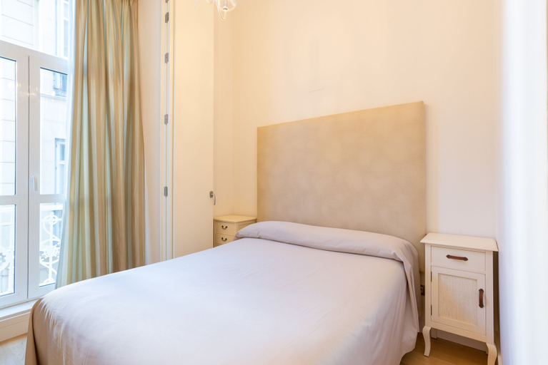 Bedroom 3, LU&CIA Apartamento Malaga Premium, Málaga