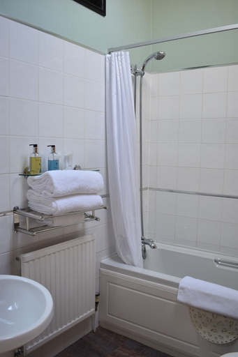 Bathroom 3, At the Farmhouse Hunters Hall, Norfolk