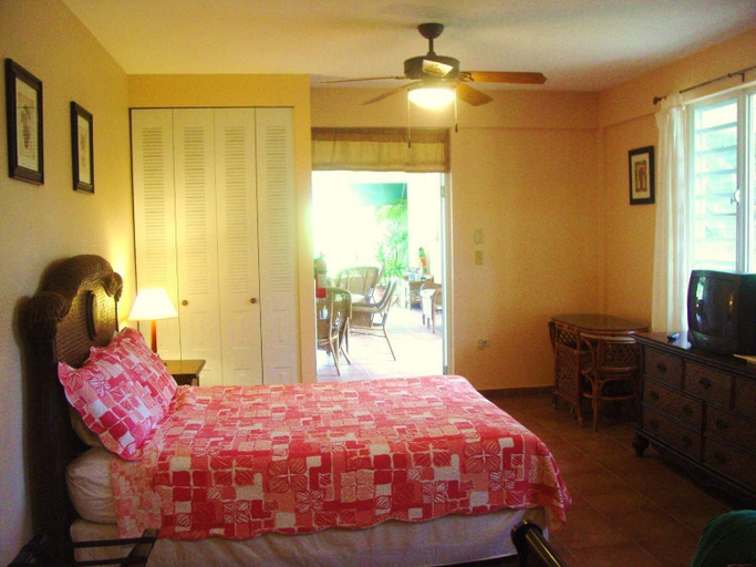 Bedroom 2, Dos Angeles del Mar B&B