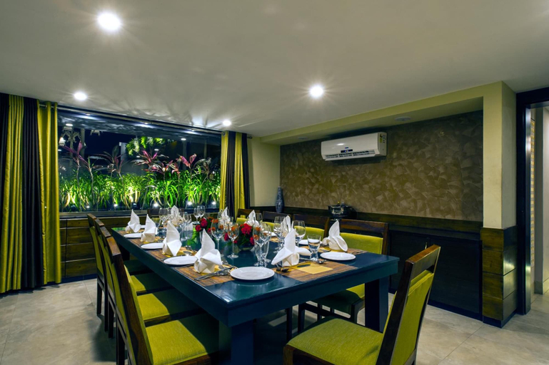 Food & Drinks 5, Effotel by Sayaji Indore, Indore