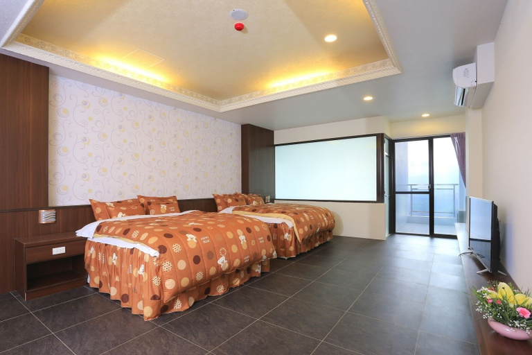 Bedroom 2, Tai An Cingjing, Nantou