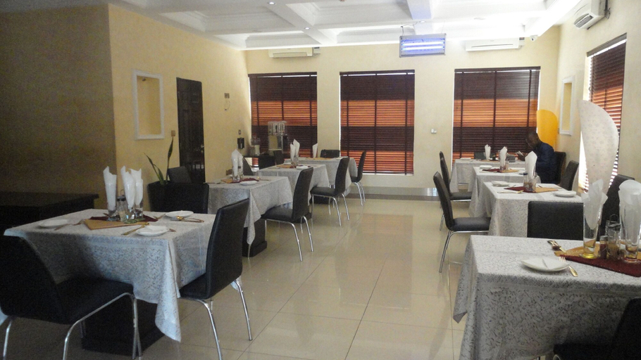 Food & Drinks 4, Caesar's Court Hotel and Suites, Abeokuta South