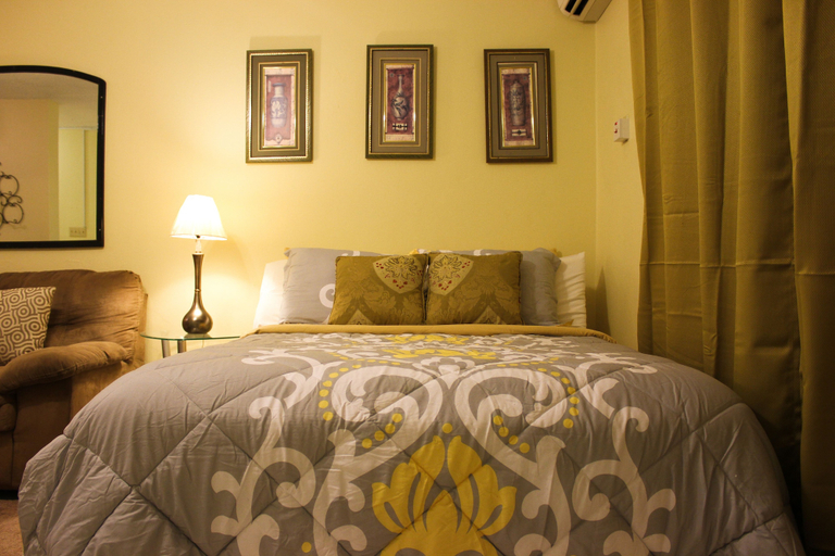 Bedroom, Sunset Strip Acadia Guest Apartment