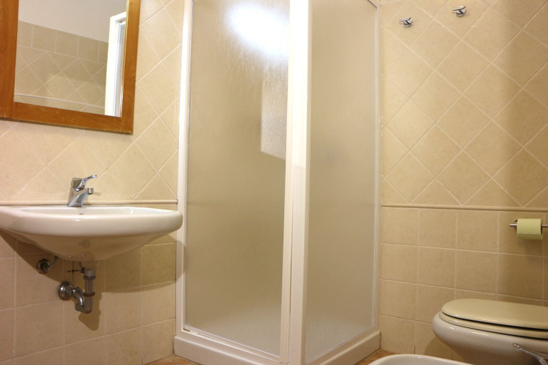 Bathroom 4, Sole e Mare, Olbia-Tempio