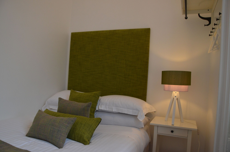 Bedroom 2, Edinburgh 37, Edinburgh
