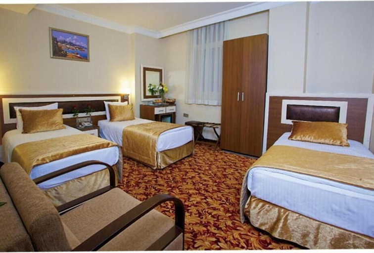 Bedroom 5, Grand Anatolia Hotel, Fatih