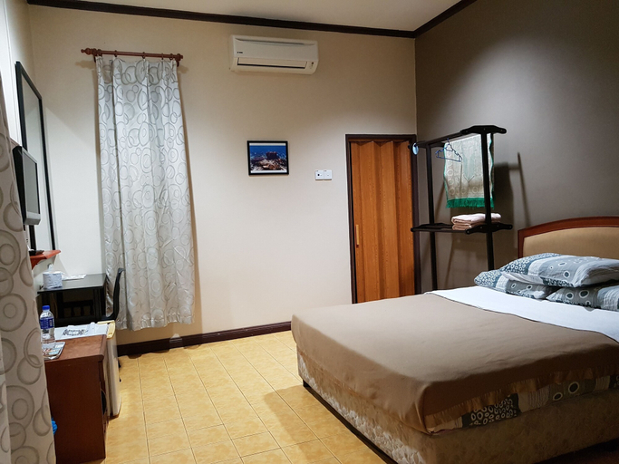 Bedroom 5, Pandan Laut Beach Resort, Setiu