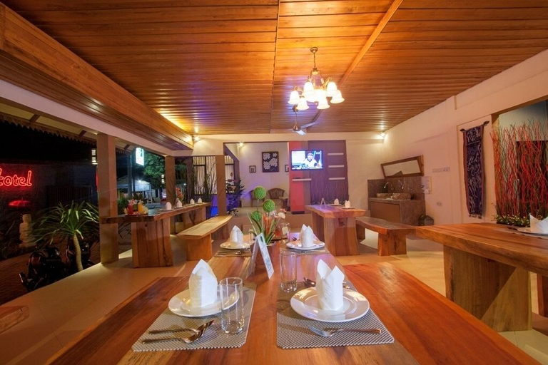 Food & Drinks 5, Green Asri, Lombok