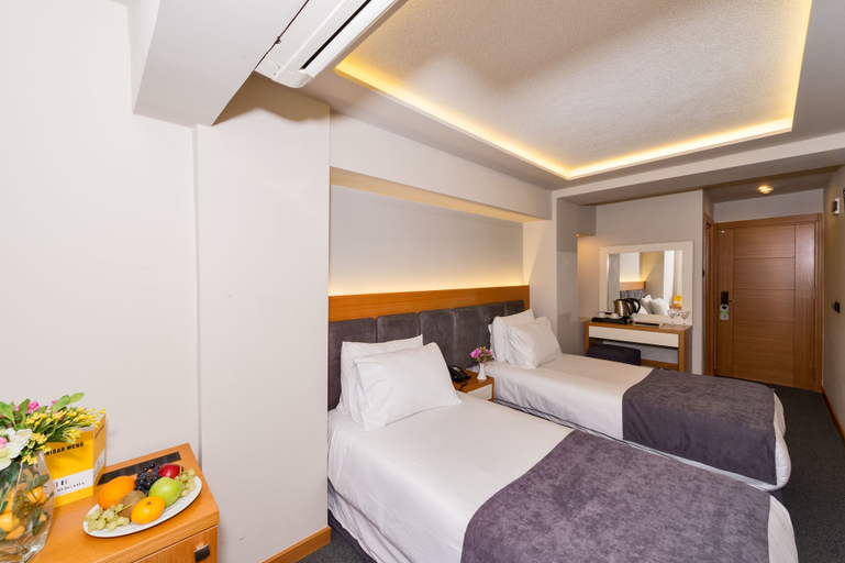 Bedroom 3, Bergama Hotel, Fatih