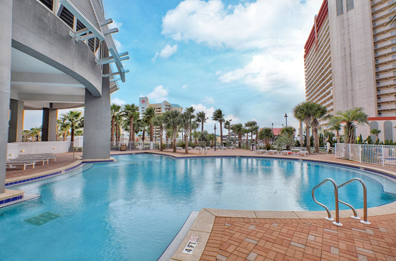 Sport & Beauty 5, Laketown Wharf Resort by Panhandle Getaways, Bay