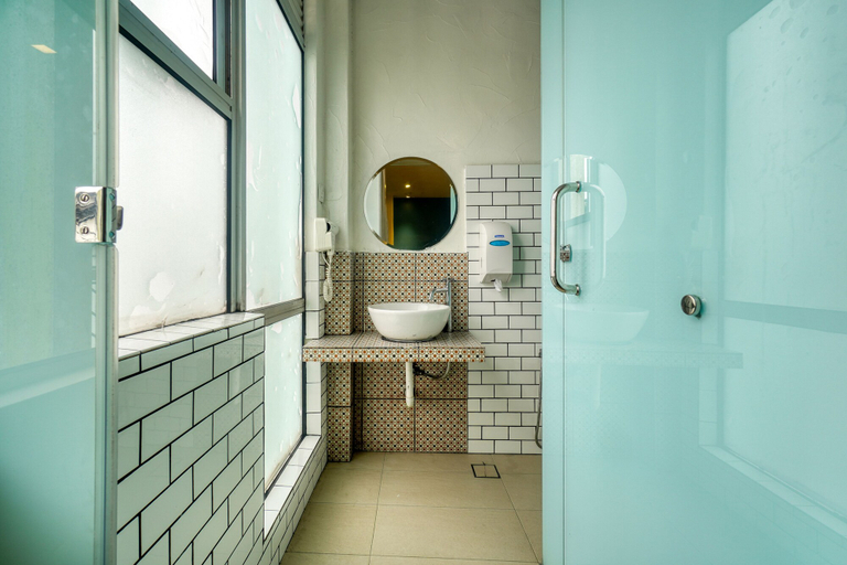 Bathroom 4, Snooze Too, Cameron Highlands