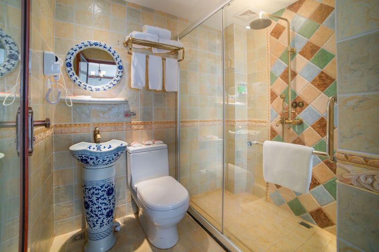 Bathroom 3, Memory Inn Guilin Central, Guilin