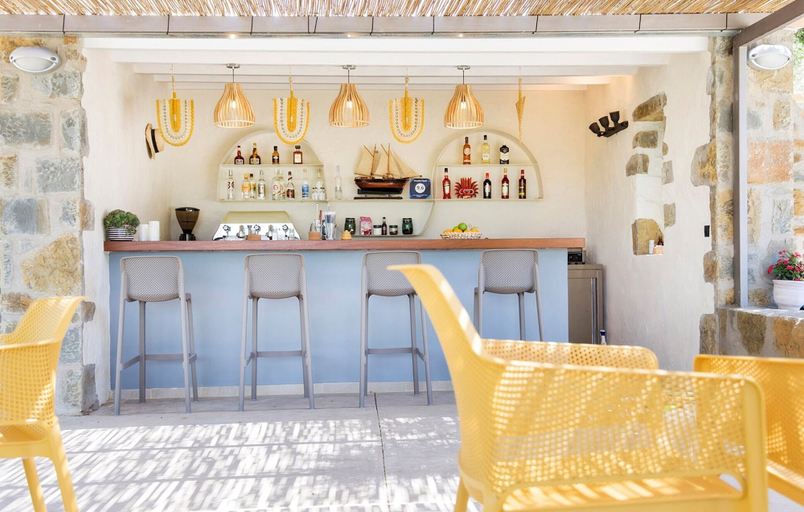Food & Drinks 5, Afentiko Pigadi, Peloponnese