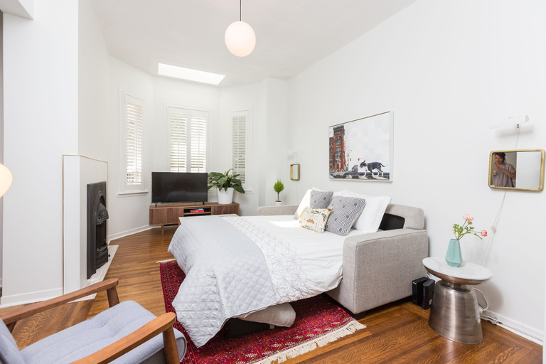 Bedroom 3, Applewood Suites - Queen West, Toronto