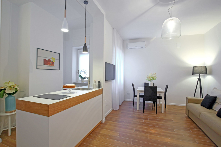 Private kitchenette 4, Golden by Starhost, Salerno