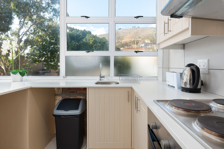 Private kitchenette 2, Montclair 302, City of Cape Town