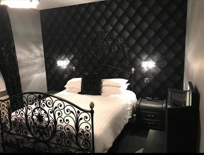 Bedroom 2, The Lilly, Conwy