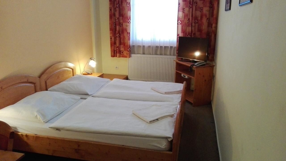 Bedroom 2, Motel Ranč, Ružomberok