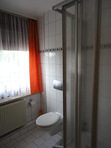 Bathroom 4, Cityhotel Magdeburg, Magdeburg