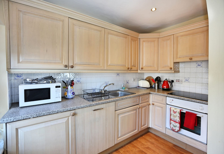 Others 5, Wonderful Central Edinburgh Apartment, Edinburgh