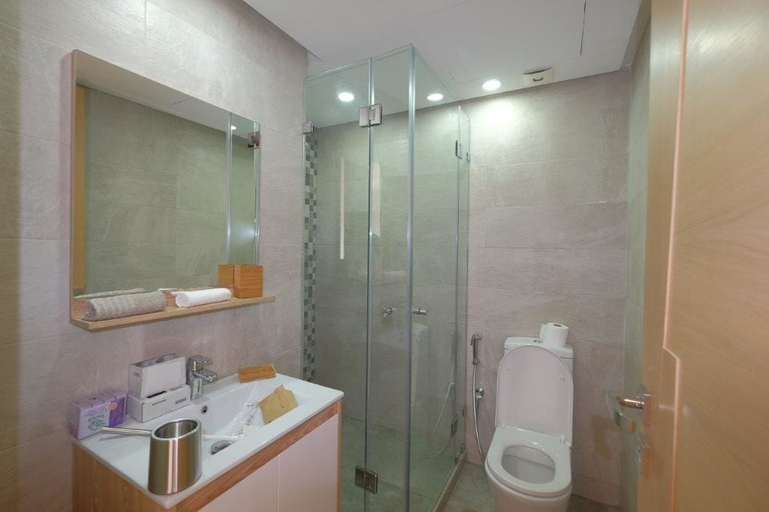 Bathroom, Cocoon, Casablanca