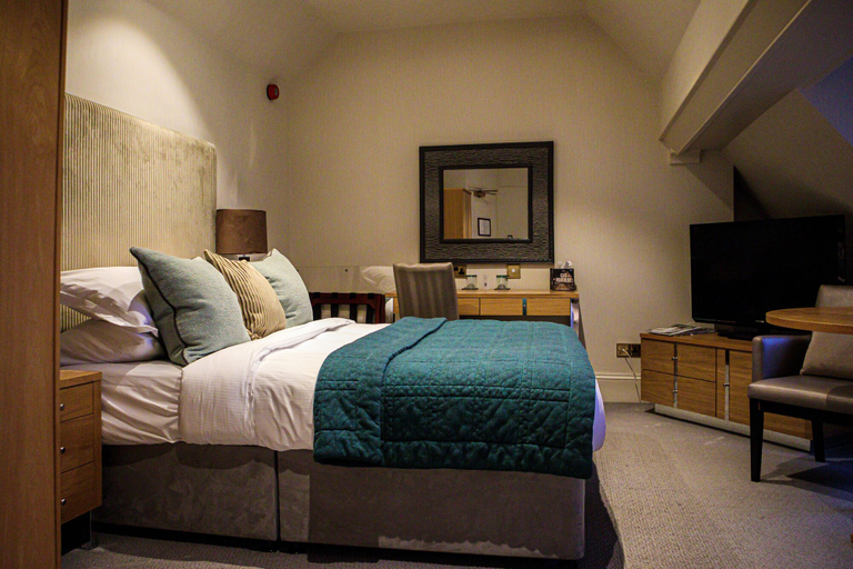 Bedroom 3, Alexander House And Utopia Spa, West Sussex