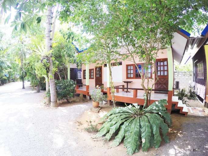 Exterior & Views 2, Kasemsuk Resort, Bang Saphan