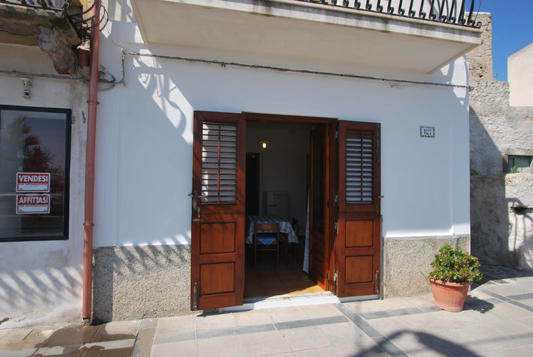 Exterior & Views, Canneto Beach, Messina