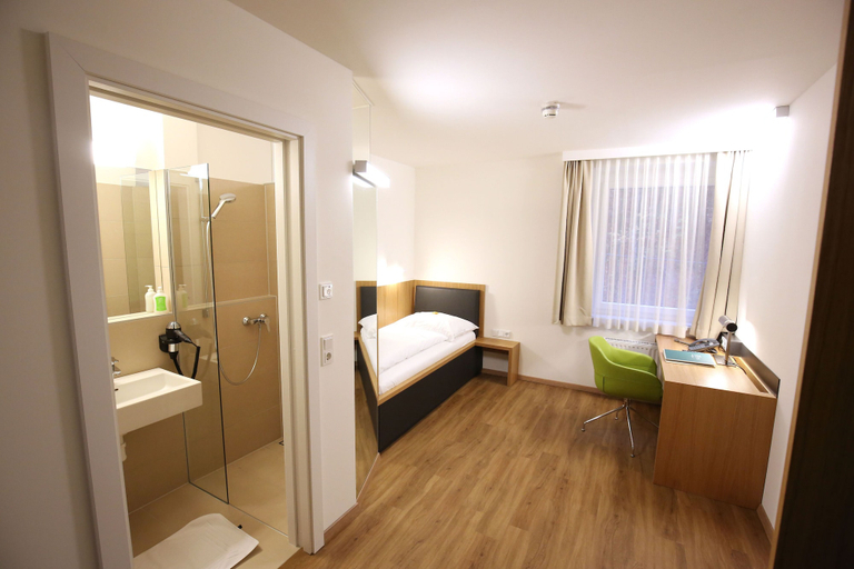 Bedroom 4, Sankt Magdalena, Linz