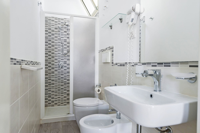 Bathroom 5, Stanze al Mare, Syracuse