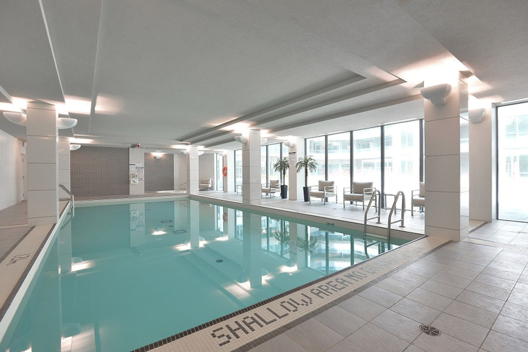 Sport & Beauty 5, NAPA Furnished Suites & Apartments, Toronto