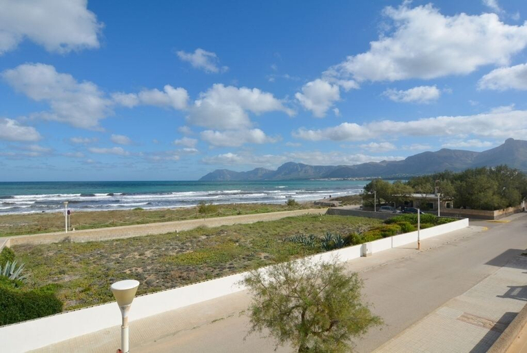 Others 5, Mallorca Beach front line Apartment, Baleares
