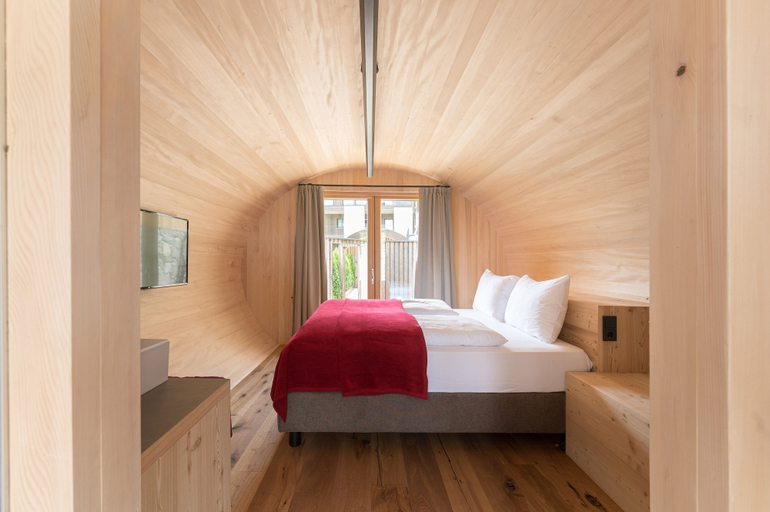 Bedroom 3, Weingut und Genusshotel Spitalerhof, Bolzano