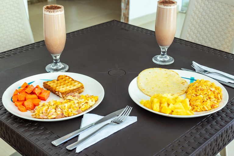 Food & Drinks, Ayenda Hotel Trinidad, Montería