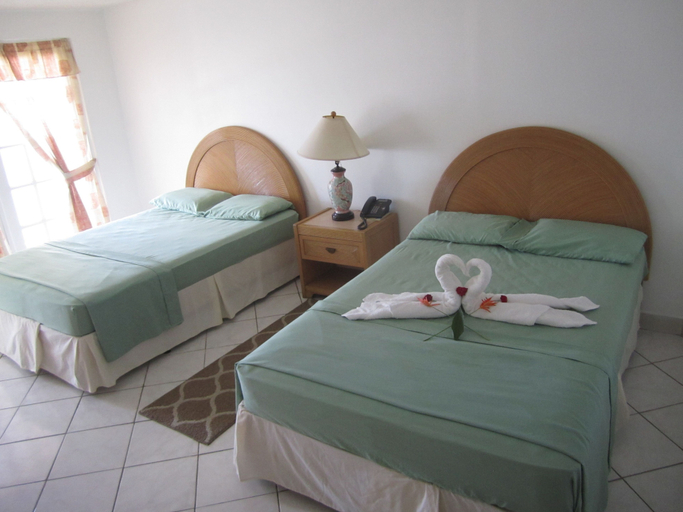 Bedroom 3, The Downtown Hotel