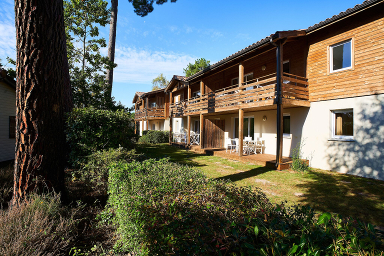 Exterior & Views 2, Résidence Pierre & Vacances Les Cottages du Lac, Landes