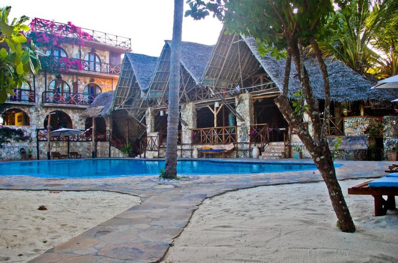 Exterior & Views, Samaki Lodge, Kati