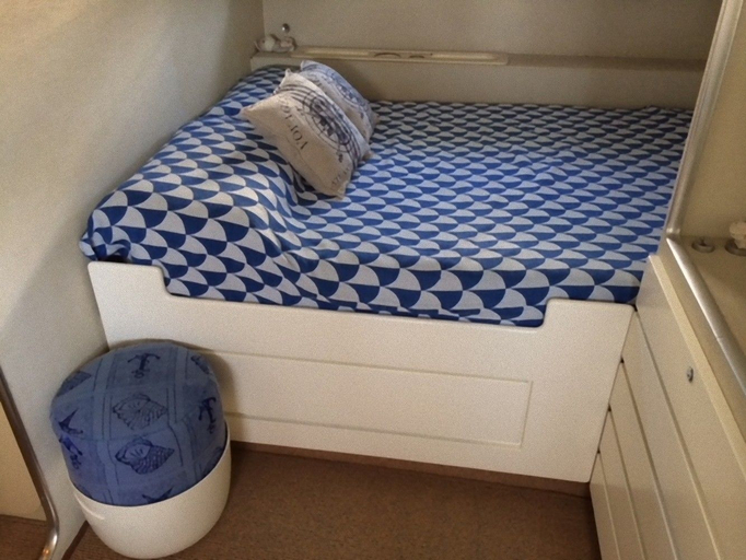 Bedroom 3, Yacht Suite Rosignano Solvay, Livorno