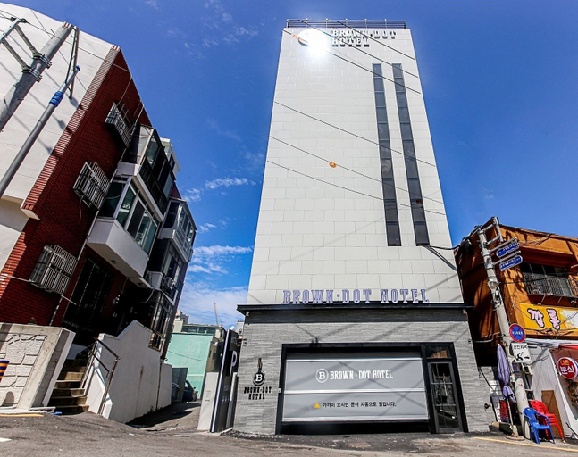 Exterior & Views 2, Brown Dot Hotel Nampo Chungmu, Jung
