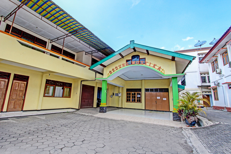 Exterior & Views 1, Spot On 91356 Hotel Mustika 2, Blora