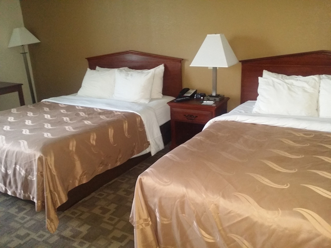 Bedroom 4, Quality Inn & Suites Schoharie near Howe Caverns, Schoharie