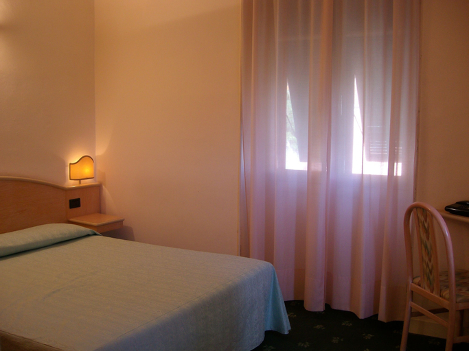 Bedroom 3, Residence Hotel Miramare, Imperia