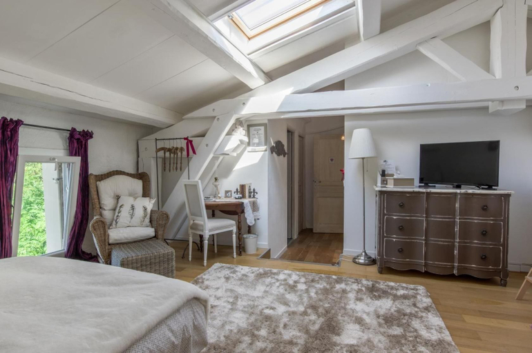 Bedroom 5, Clos de la Colombe, Hérault