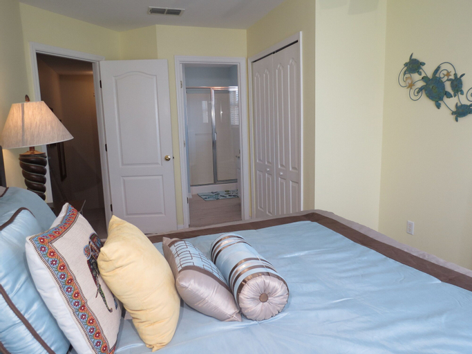 Bedroom 1, Windsor Palms Condos by SVV, Osceola