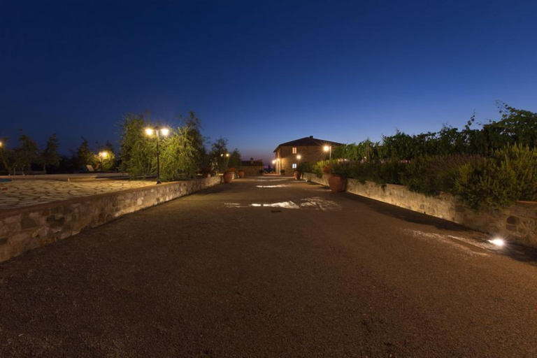 Exterior & Views 2, Relais Villa Casanova, Siena