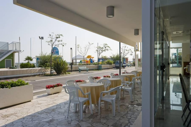 Food & Drinks 4, Hotel Ambasciatori, Rimini
